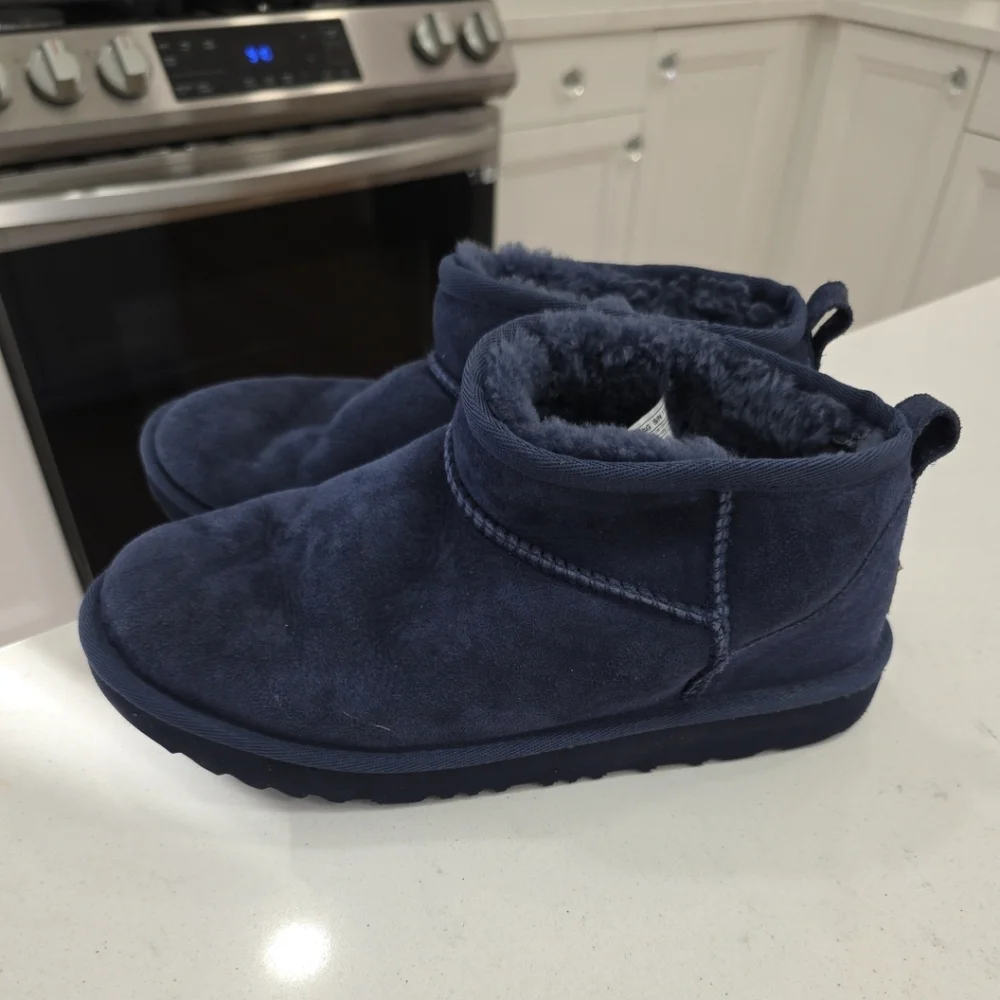 UGG Classic Ultra Mini Big Kids Suede Upper 1130750K Desert Blue EU37 Size 5